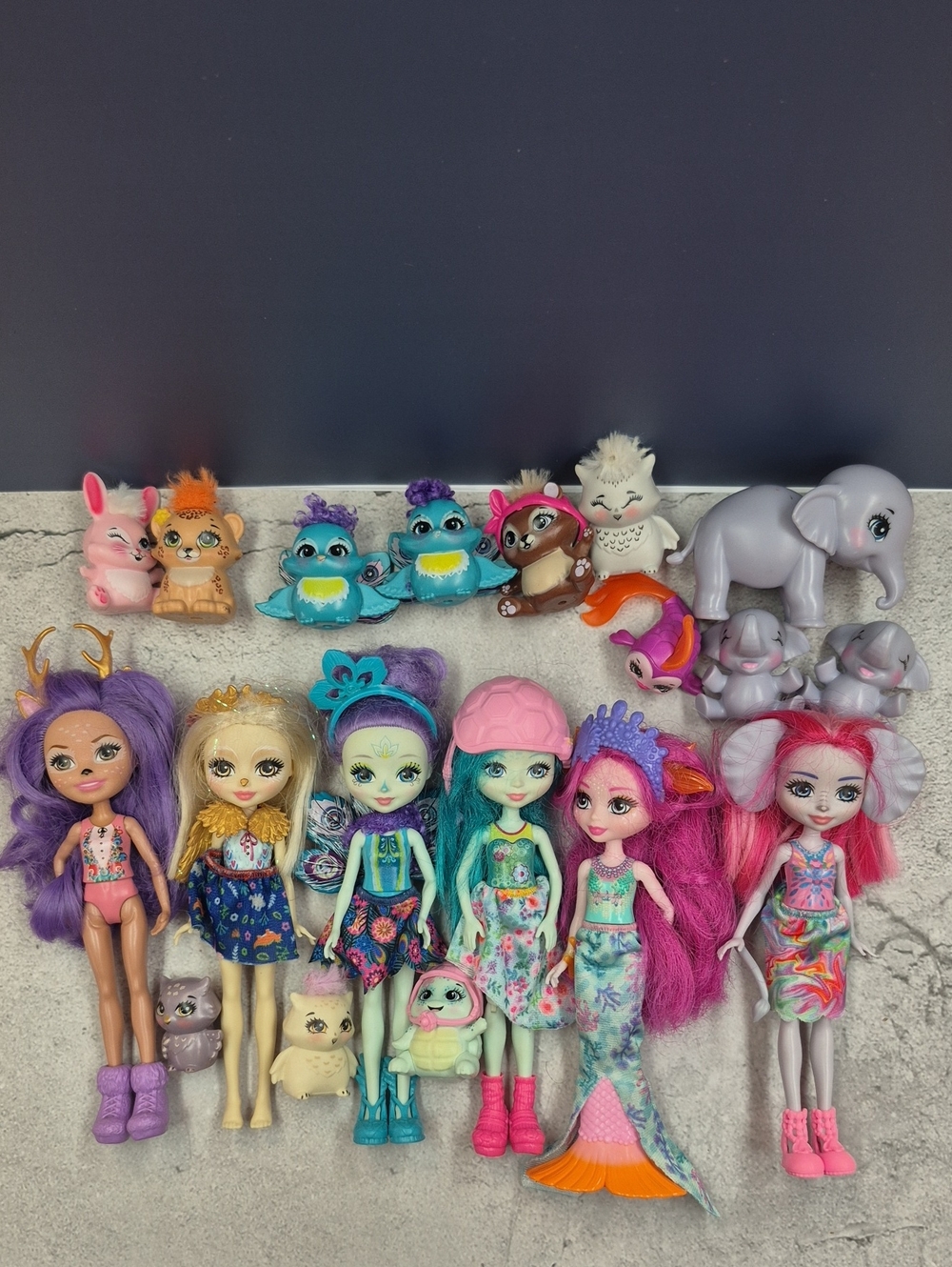 *Enchantimal* Dolls and Pets